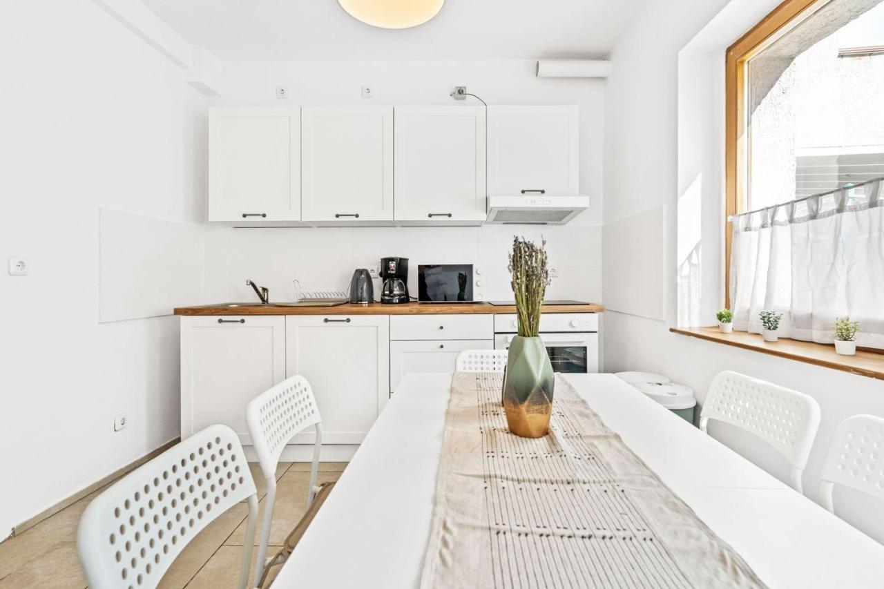 Chic & Modern Apartment Juterbog Exterior photo